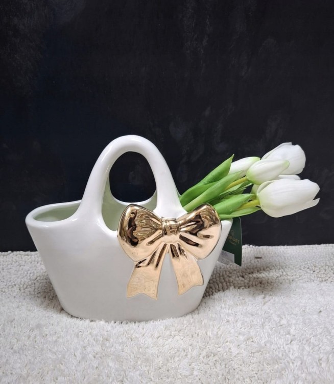 Wazon Ceramiczny Torebka Biały ze Złotą Kokardą – Elegancka Dekoracja