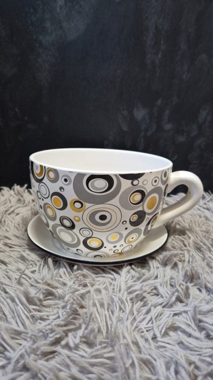 Doniczka Ceramiczna Filiżanka Biała z Podstawkiem Osłonka Dekoracyjna 15 cm