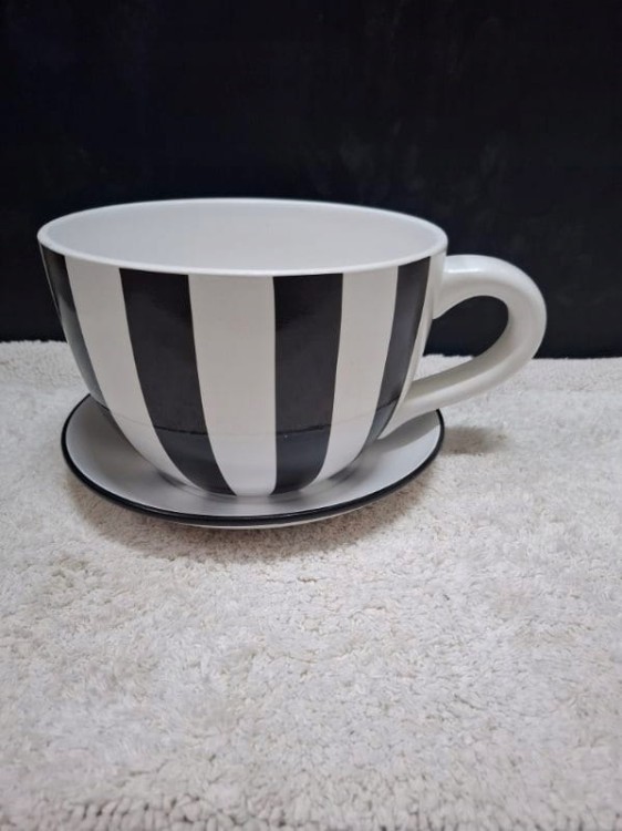 Doniczka Ceramiczna Filiżanka Duża Biała z Podstawkiem Osłonka 23 cm