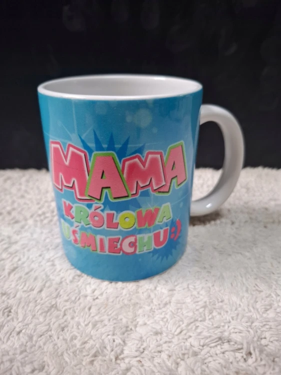 Kubek ceramiczny Mama – Królowa Uśmiechu– idealny na Dzień Mamy