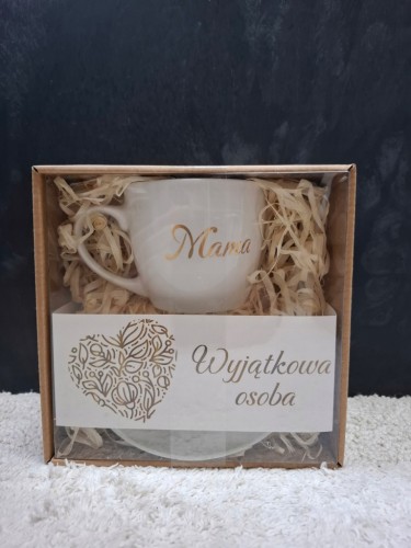 Filiżanka ceramiczna „Mama” – wyjątkowy prezent dla bliskiej osoby 230 ml