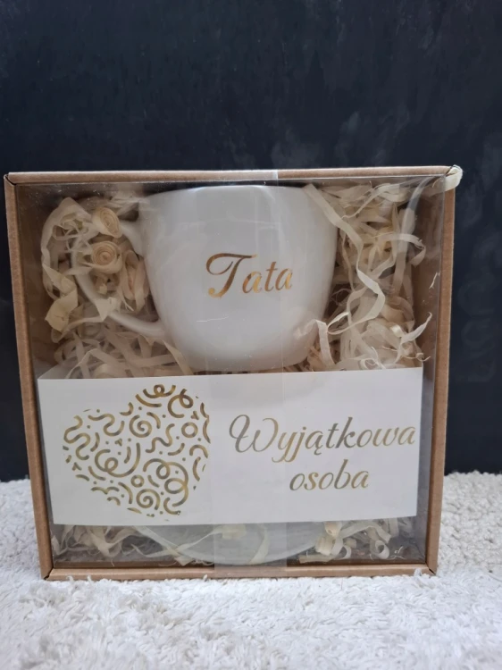 Filiżanka ceramiczna „Tata” – elegancki prezent dla wyjątkowego taty