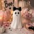 DUSZEK CERAMICZNY Z CZARNĄ KOKARDĄ W BIAŁE KROPKI 16,6 CM – HALLOWEEN
