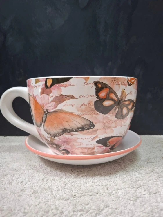 Doniczka Ceramiczna Filiżanka z Podstawką 25 × 16 cm – Osłonka Motyle