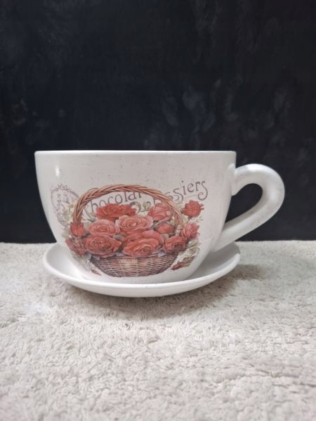 Doniczka Ceramiczna Filiżanka z Podstawką 20,5 × 13 cm – Róże