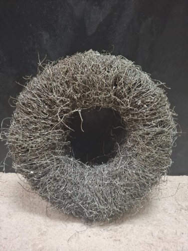 Wianek omszały dekoracyjny 40 cm – naturalna ozdoba jesienna