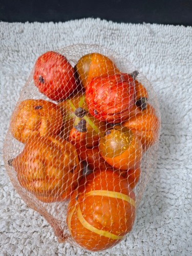 Sztuczne dynie dekoracyjne 12 szt. – duży zestaw jesienny Halloween 5–10 cm
