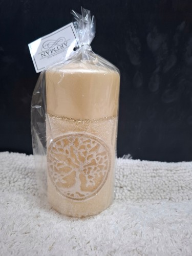 Świeca parafinowa 14 cm – kremowa z motywem Drzewka Szczęścia, dekoracyjna