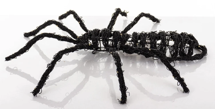 DEKORACJA HALLOWEEN PAJĄK LED CZARNY 7 × 49 × 56 CM