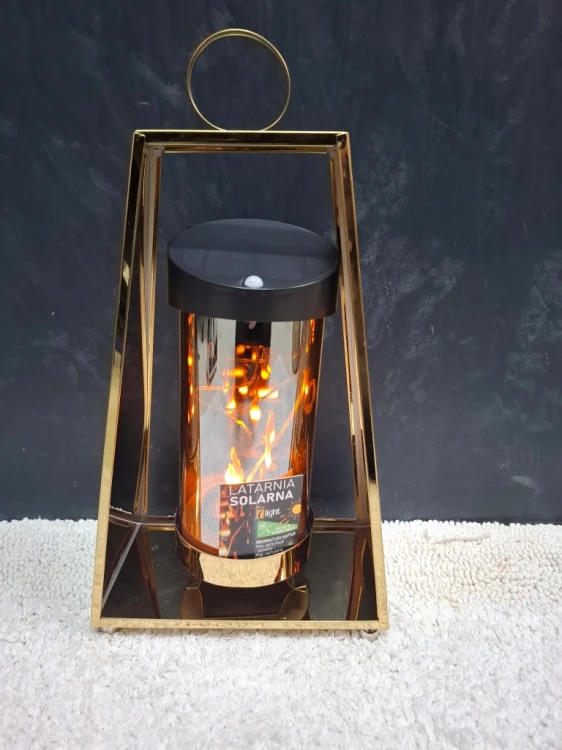 Znicz solarny led ZŁOTY metalowy 34 cm lampion czujnik ruchu szklana tuba