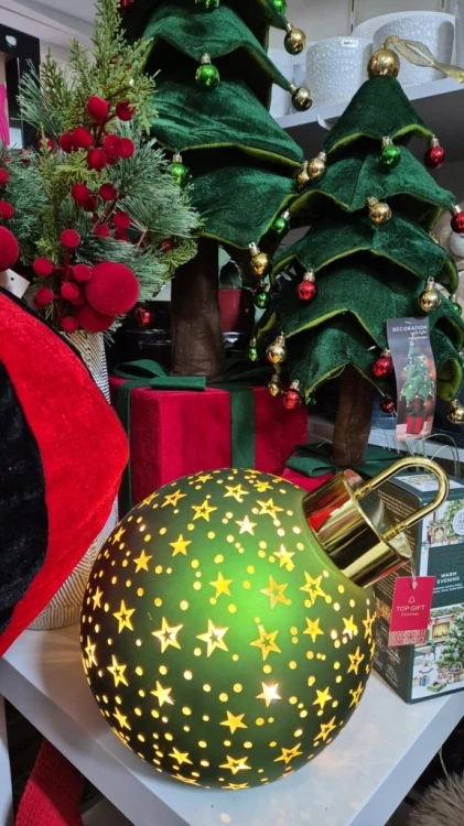 Bombka LED Zielona 26 cm Świąteczna Dekoracja Gwiazdki Złote Akcenty