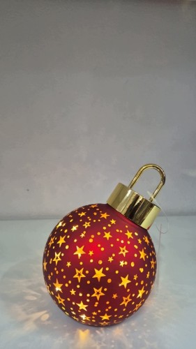 Bombka LED Czerwona 11 cm Szklana Świąteczna Gwiazdki Złote Akcenty
