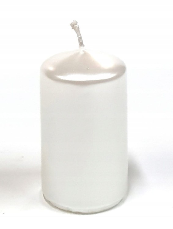 Świeca tradycyjna parafinowa bez zapachu Bartek Candles 4 szt.