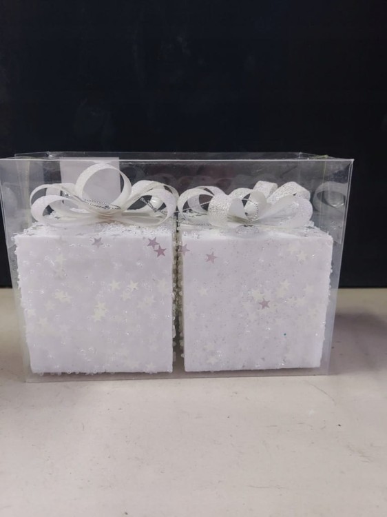 Zawieszka Styropianowa Prezent Biały Bombka 8x8 cm 2szt Święta
