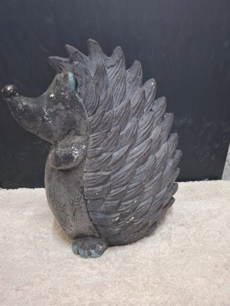 FIGURKA OGRODOWA JEŻ – 42 CM – DEFEKT