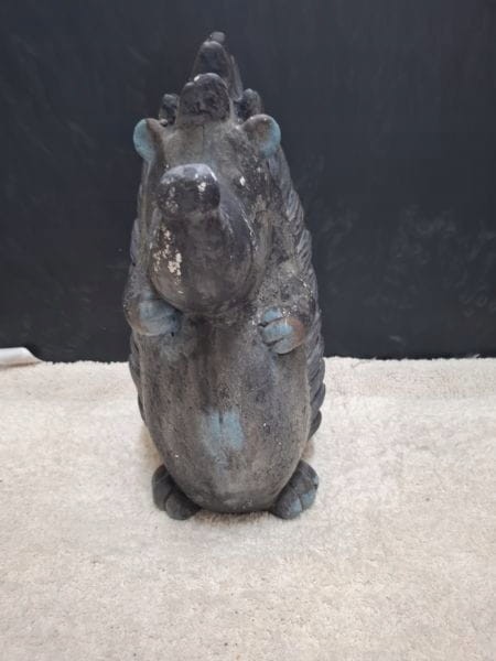 FIGURKA OGRODOWA JEŻ – 42 CM – DEFEKT