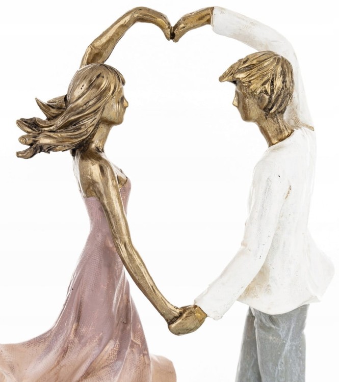 Zakochana para serce miłość love dekoracja statuetka na prezent