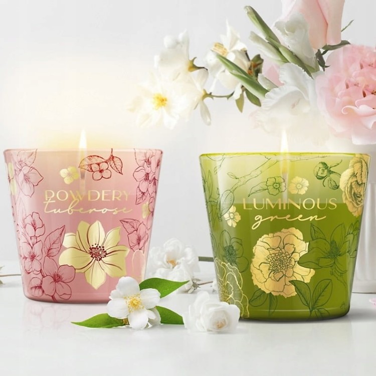 Świeca Sojowa Zapachowa Luminous Green 30h Bartek Candles Floral Garden