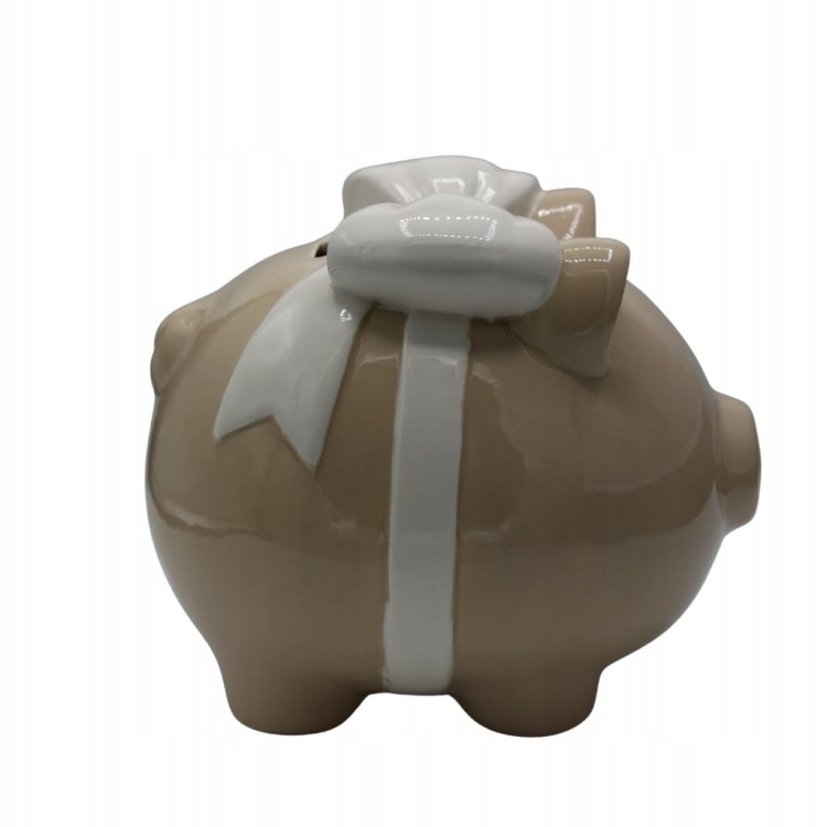 Skarbonka ceramiczna świnka beżowa z białą kokardą 15x13cm elegancka ozdoba